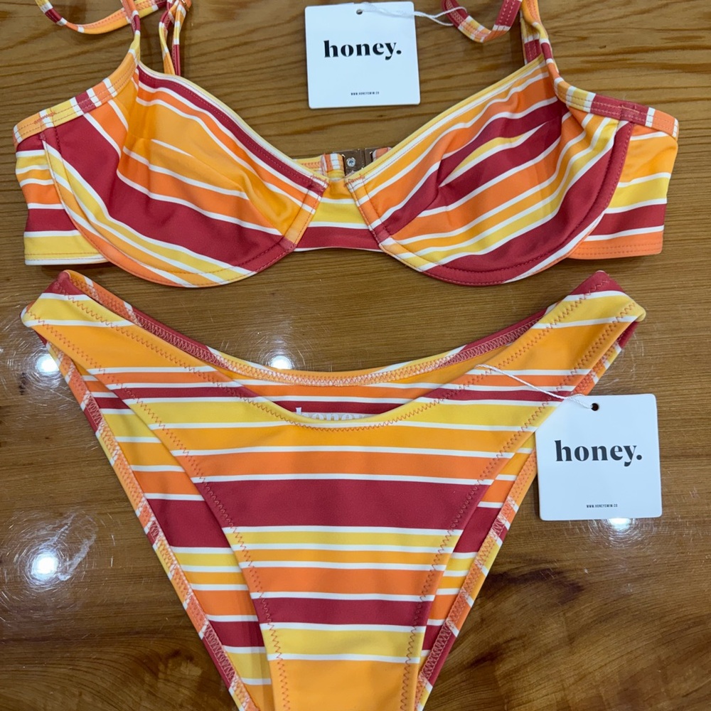 Honey Swim Sunset